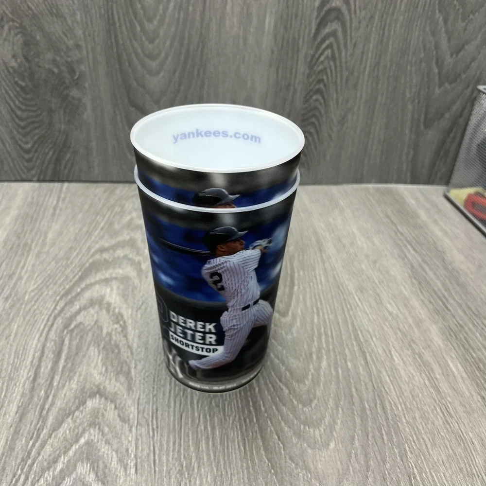 Derek Jeter New York Yankees Collector Lenticular Cup #2 MLB Baseball 2014